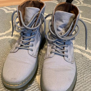 Doc Martens - canvas boots